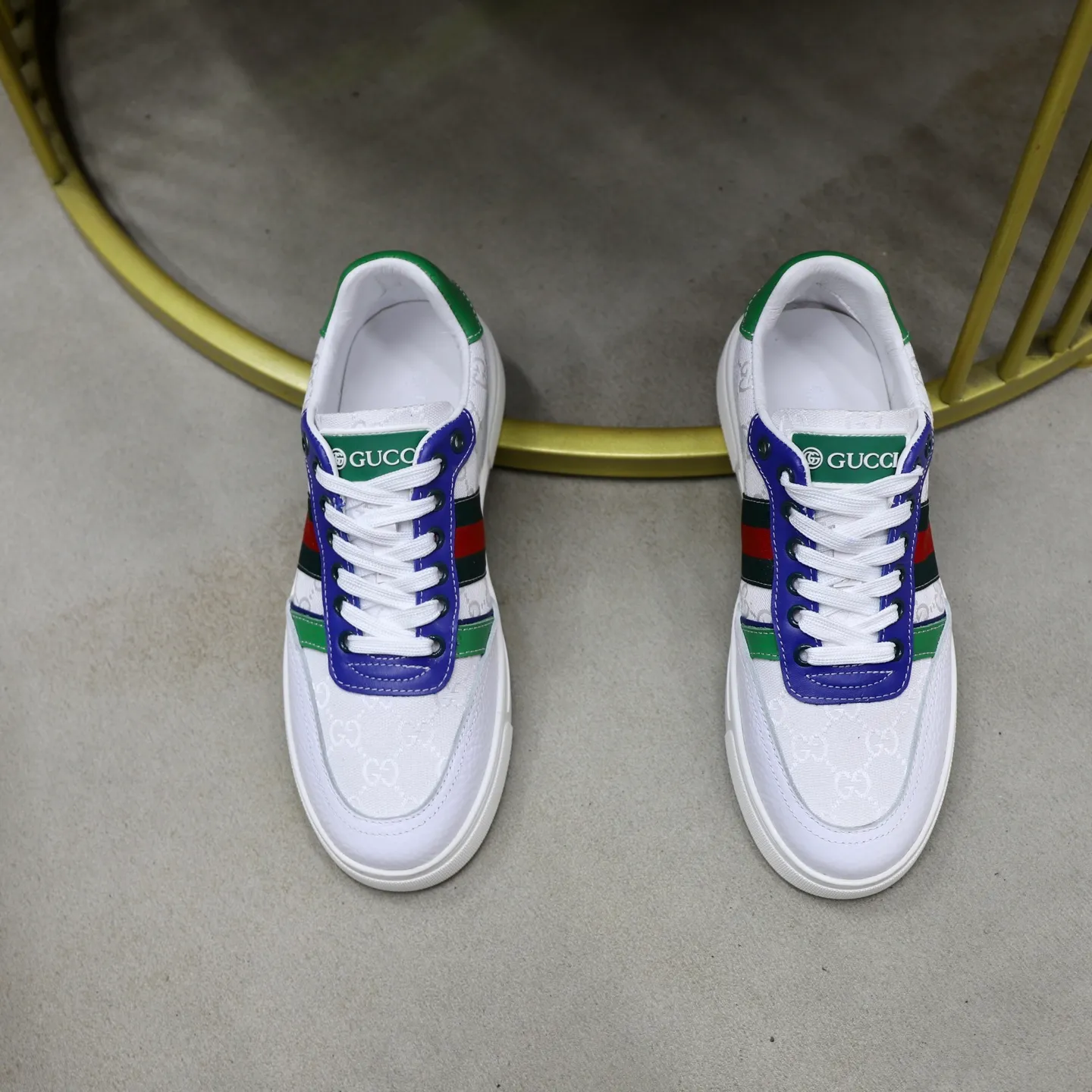 Ex-factory price: 420💰🙅‍♂️🙅‍♂️🙅‍♂️ Brand: GUCCI Standard code: 38-44 (45 customized) Grade: Same as the official website Material: Original leather splicing Comfortable and breathable sheepskin lining Original wear-resistant outsole Style category: Men's fashionable casual shoes Running sneakers Distinguished luxury brand elements Top luxury Color: actual picture color